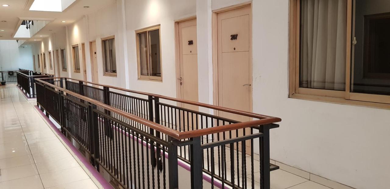 Hotel Dequr Jakarta Kota Dış mekan fotoğraf